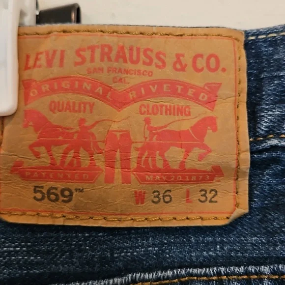 Mens Levis 569 - Picture 3 of 3
